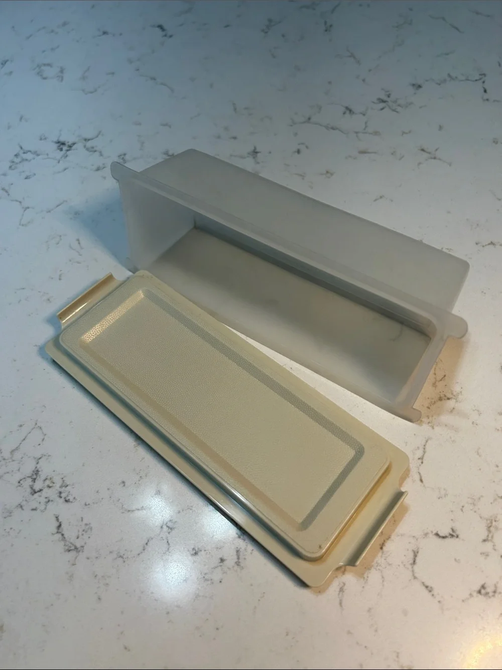 Tupperware White Plastic Butter Dish - Compact Refrigerator Storage
